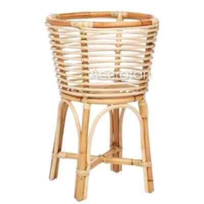 Standing Pot Rotan