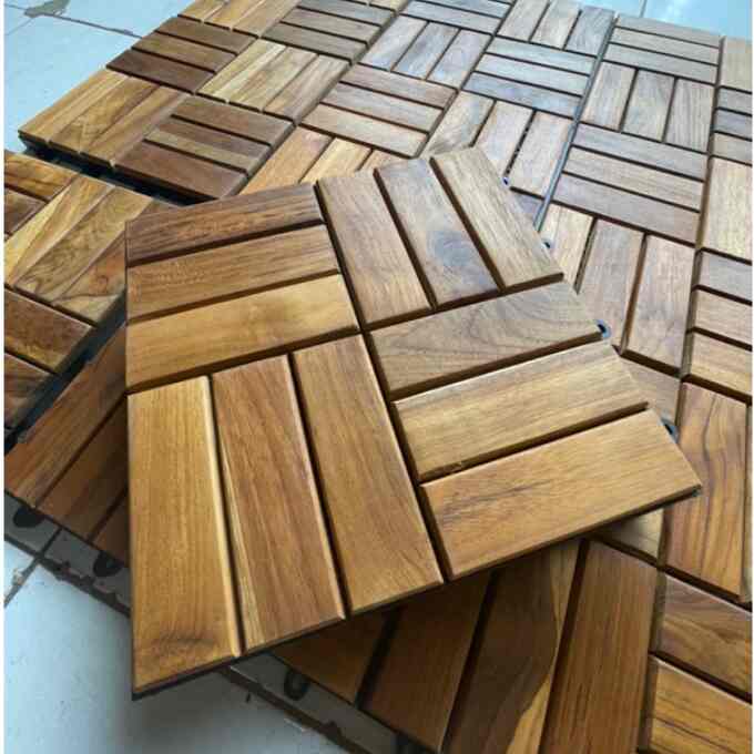Decking tile