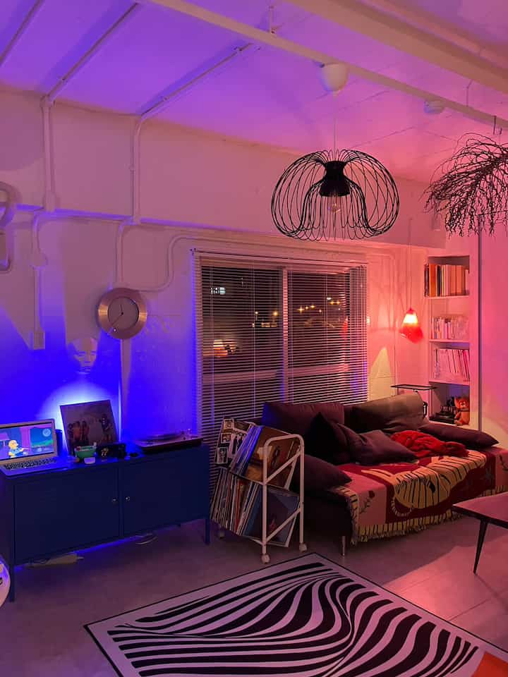 🟦🟦🟦🟪🟪🟪🟥🟥🟥

#ikea #hay #haydesign #interior #interiordesign #myroom #goodmyroom #concrete #colorful #oneroom #bigoneroom #interiorstyling #livingroom #flower #flowerbase #designers #art #Hidup untuk dua orang #Satu ruangan besar #Seni cair #Resin #Desainer