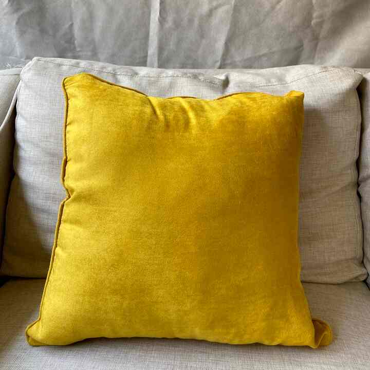 Bantal Sofa Suede 28 x 58 cm, Yellow Turmeric