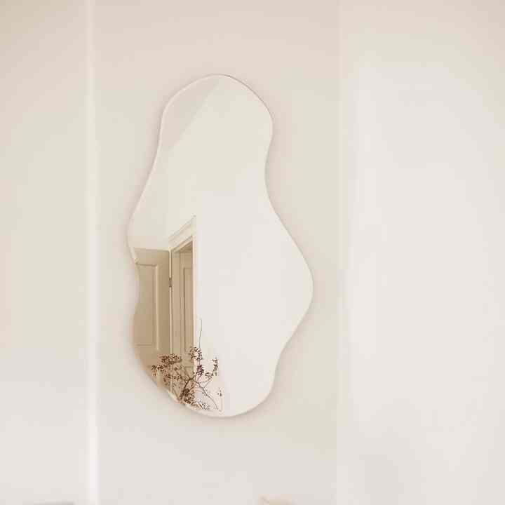 Cermin Dinding Aesthetic