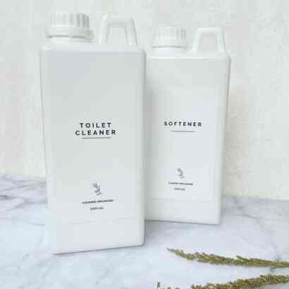 Refill Botol Tempat Sabun Jerigen Jerrycan Laundry Minimalis 1 Liter new stiker