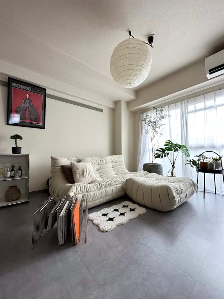 #2ldk賃貸 #賃貸インテリア #マンションインテリア #観葉植物のある暮らし #モンステラ #リーンロゼ #ミッドセンチュリー #aytm {8 #ikea} #usmhaller #ligneroset #lignerosetuk #midcentury #livstagrammer #interiorcoordinate #mygoodroom #instahome #cozyhome