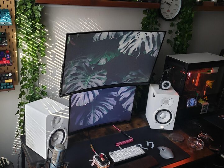 short form carousel card thumbnail