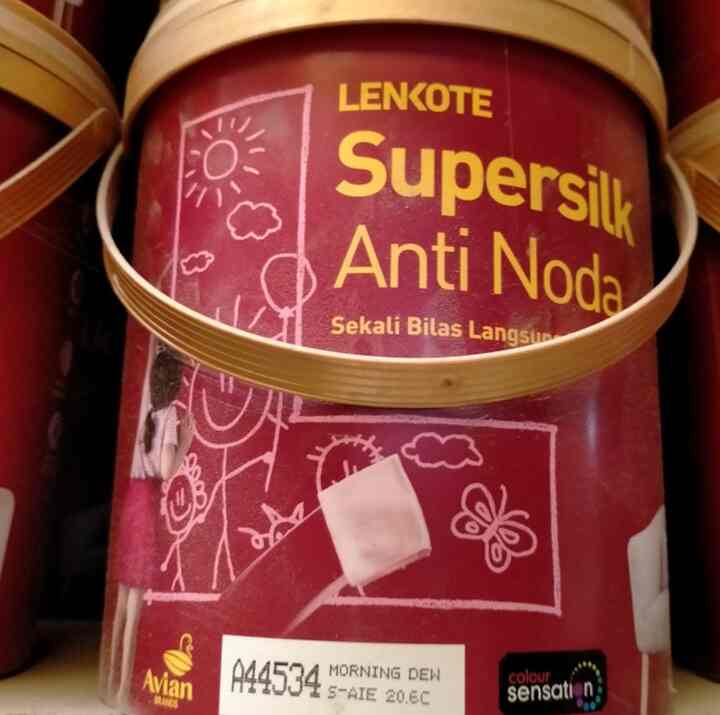 Cat Tembok Premium Lenkote SUPERSILK Anti Noda Brilliant White Galon 2.5 Liter interior -4kg