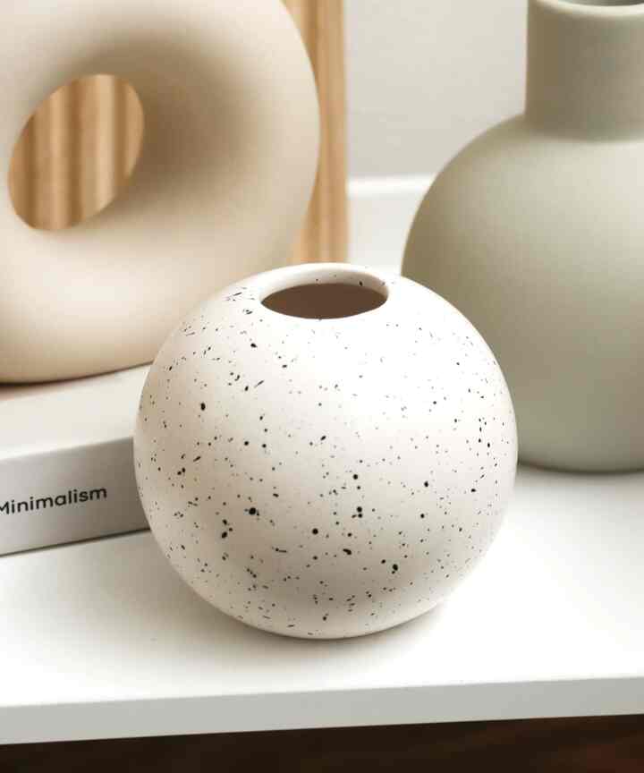 テラゾー柄ラウンドベース