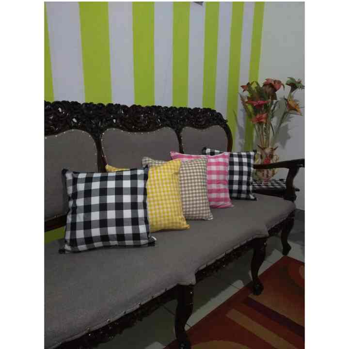 Sarung Bantal Sofa