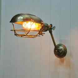 カプセルブラケットランプ 可動式