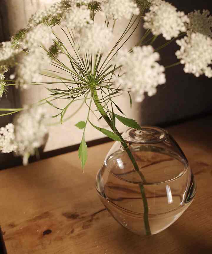 水たまりフラワーベース