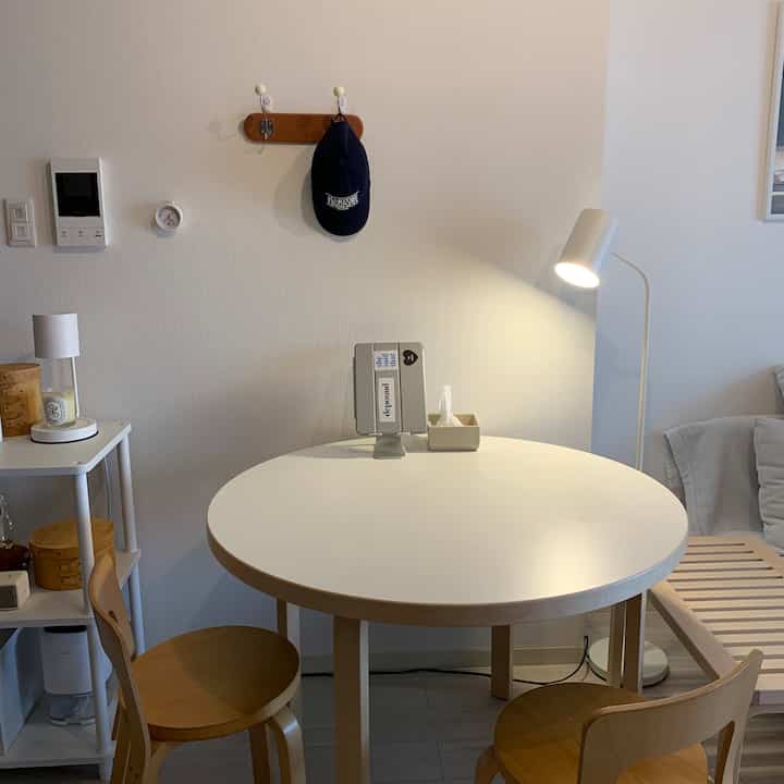 リビングのお気に入りスペース
アルテックのベンチ、テーブル、椅子

#リビング #artek #アルテック #北欧家具