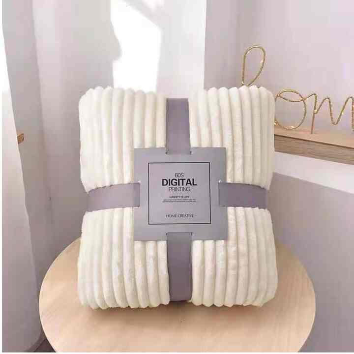 Selimut Bulu Halus Dewasa Polos