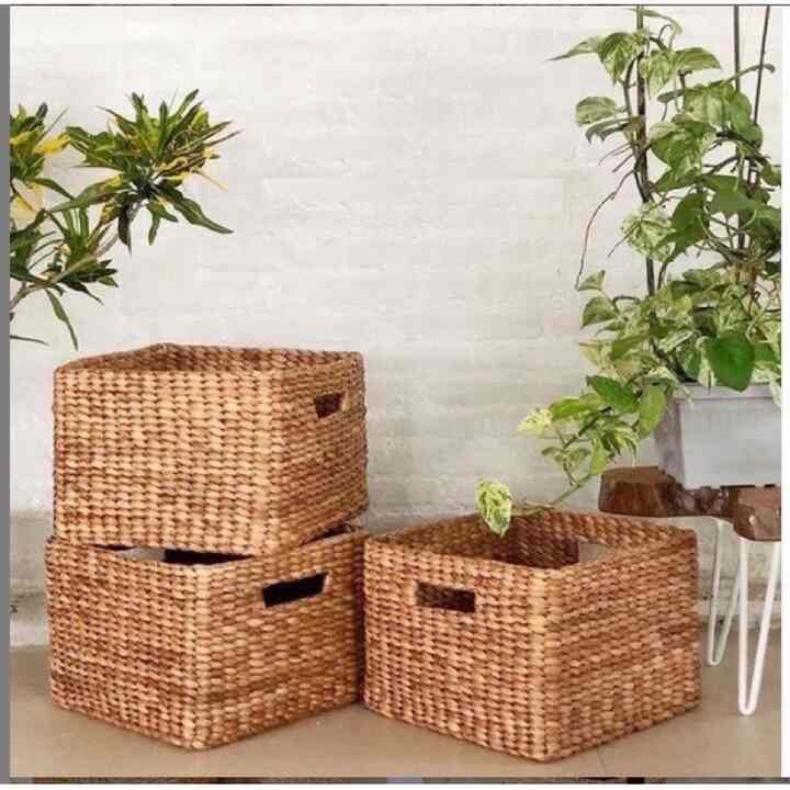 Storage Basket Keranjang Rotan Eceng Gondok
