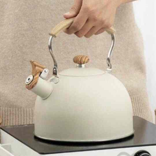 Hyejin Teko Siul, Beige