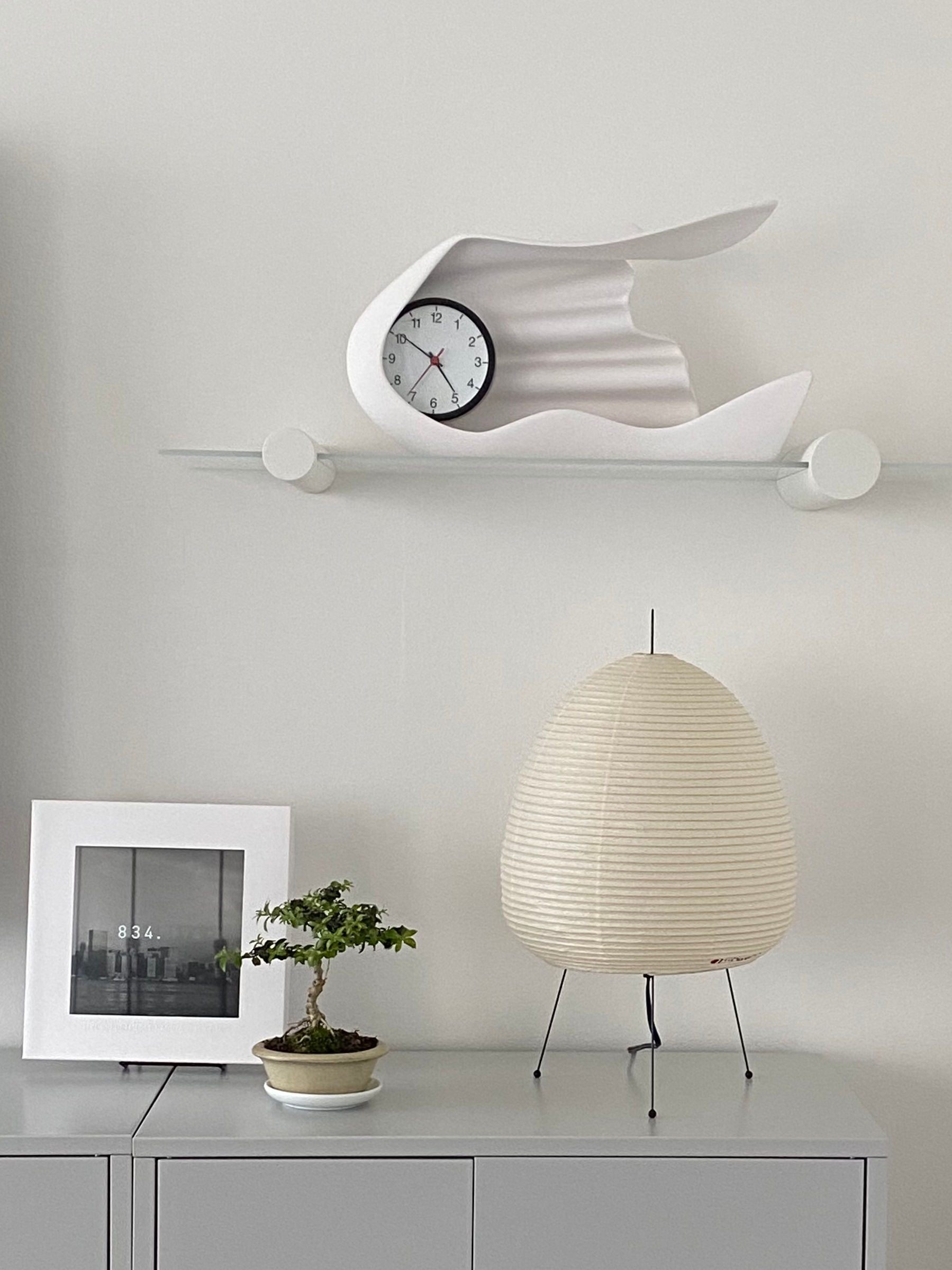 IKEA VARMBLIXT ヴァルムブリクスト ガラス製シェルフ | 棚・チェスト