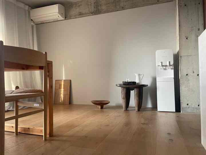 ウォーターサーバーのある暮らし◎
水・白湯をしっかり飲む暮らし。
サーバーがあるとより快適に。。
インテリアにも溶け込むデザインは嬉しい。

#ウォーターサーバー #famit  #朝活
#ダイニング #ダイニングチェア #カールハンセンアンドサン #ch36 #アフリカンスツール　