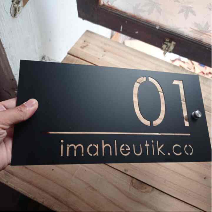 Papan Nomor Rumah Doff