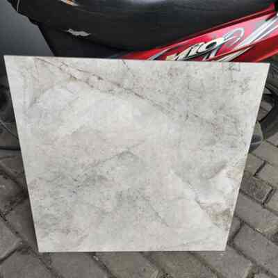 TILES CLAYTON BEIGE 60X60