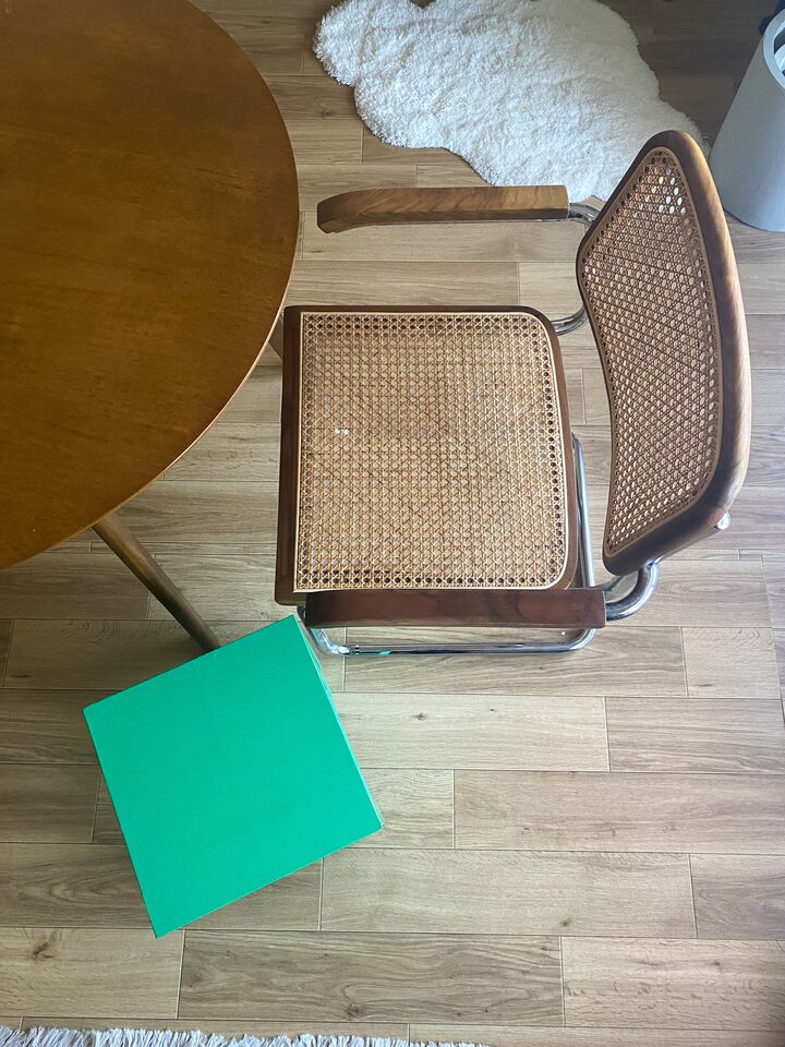 short form carousel card thumbnail