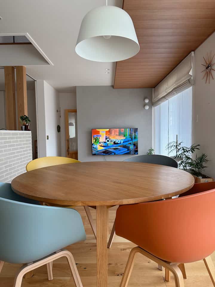 Living room / Dining room 🌿
#リビングルームのインテリア 
#リビング
#living
#ダイニング
#丸型テーブル 