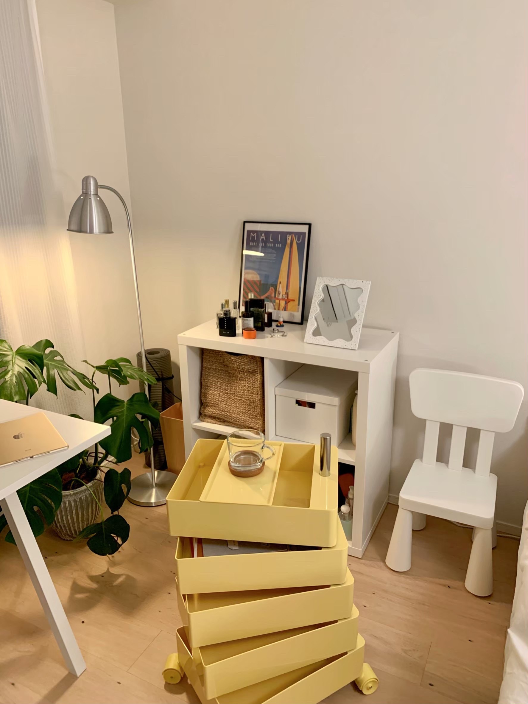 IKEA KALLAX カラックス シェルフユニット 77x77 cm［4色］ | 棚