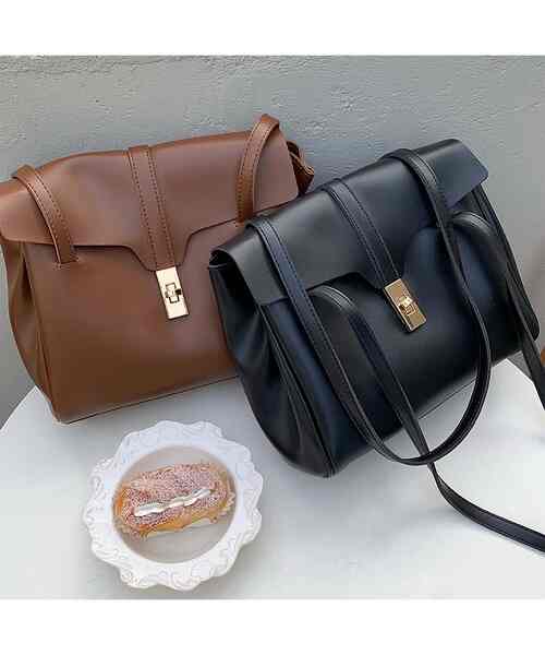 ダブルストライプ スクエアショルダーバッグ