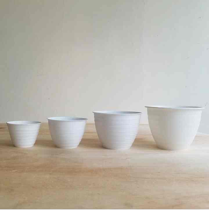 Pot Bunga Motif Tawon (10-24cm)