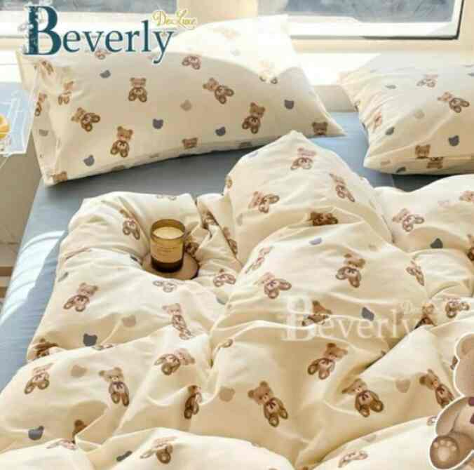 Sprei anti geser katun beverly motif HUGGY BEAR