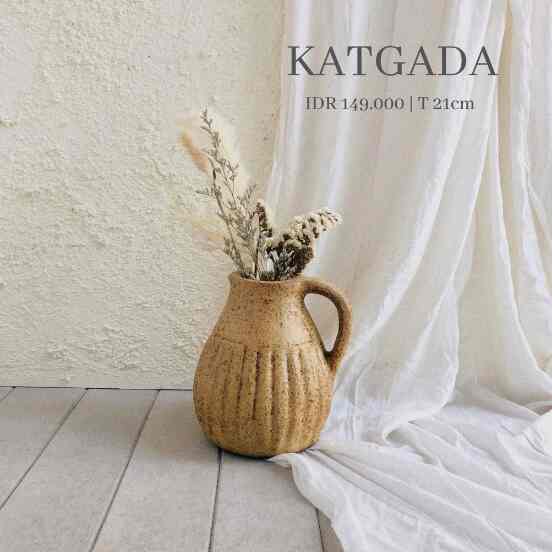 Katgada Vase