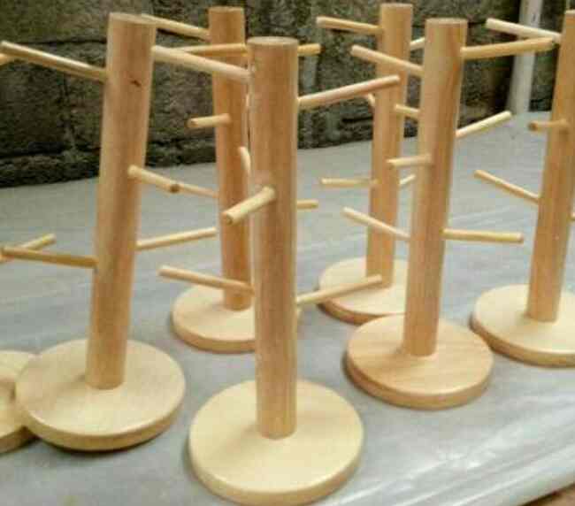 Mug Holder Kayu