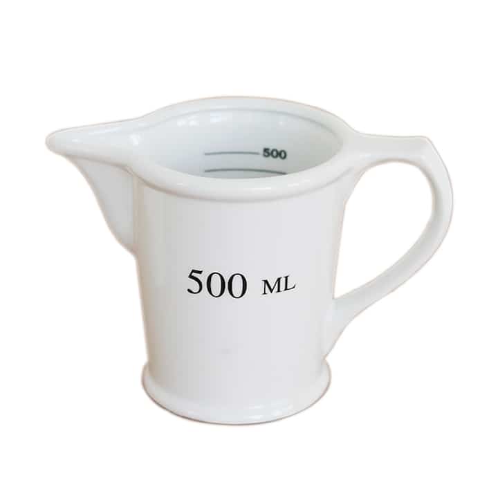 計量カップ 500mL