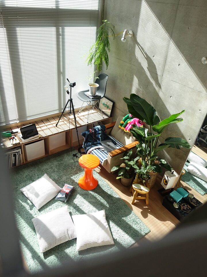 short form carousel card thumbnail