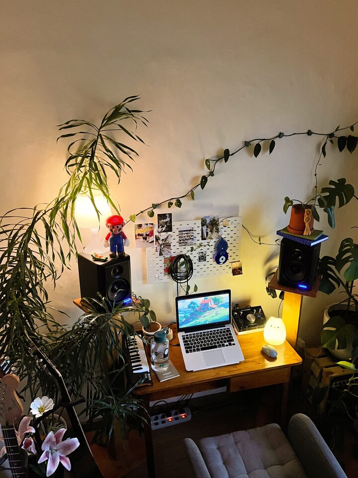 short form carousel card thumbnail