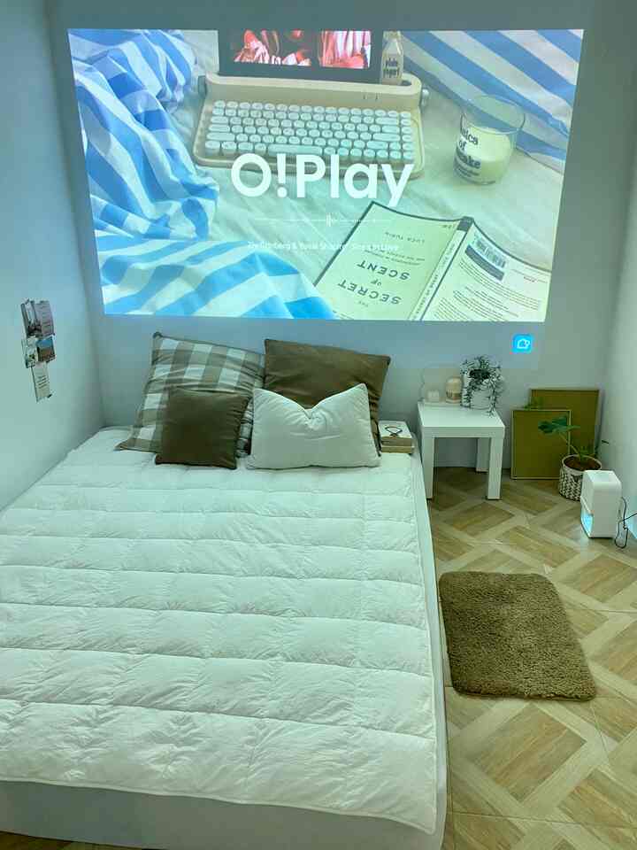 Kamar sederhana tapi nyaman 🤍

#kamarminimalis #kamarmungil #kamarlesehan #kamartanpajendela #myroom #homey #minimalis  