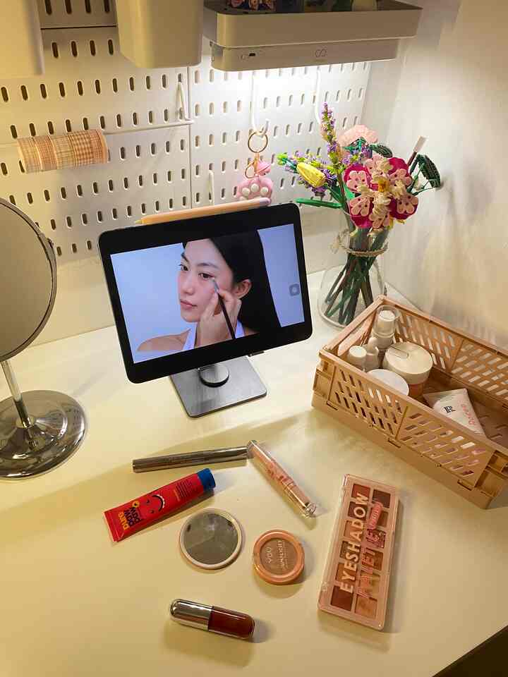 Pelajari cara merias 💖 #informa #anniesafifah #idedekorasi #decorlowbudget