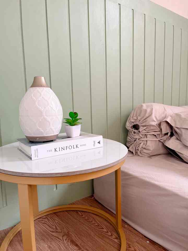 Salah satu sudut terhangat di kamar tidur utama ❤️

#kamar tidur
#inspirasi kamar tidur
#desainkamar tidur
#diybedroom
#kamar tidur minimalis