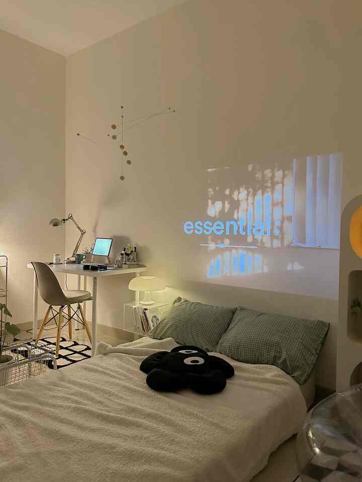 Lampu hangat 💡

#bedroominspo #aestheticroom #roomdecor #pinterestroom #IKEA