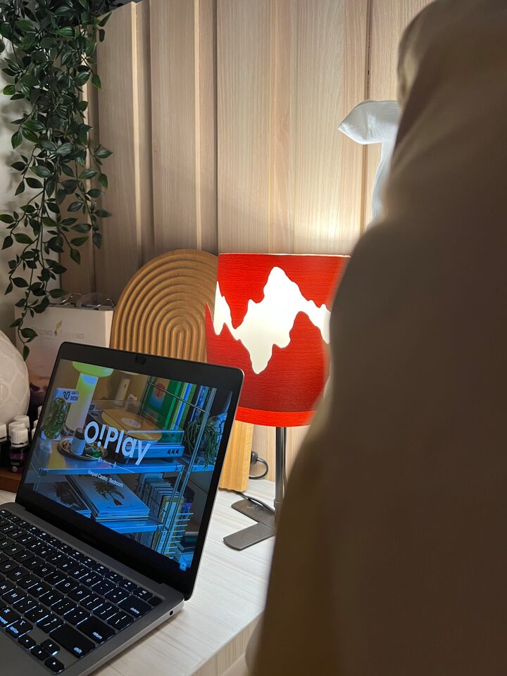 short form carousel card thumbnail