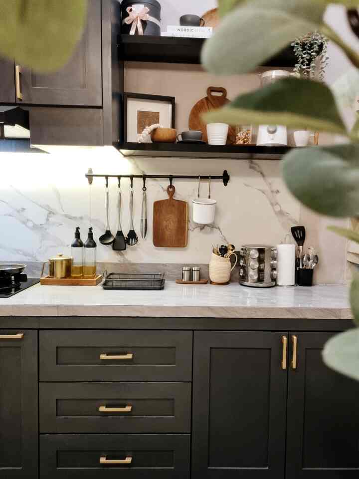 Detail dapur yang membuatnya sempurna✨

#modernclassickitchen #modernkitchen #classickitchen #kitchenideas #kitcheninspo #homedecor #homeideas