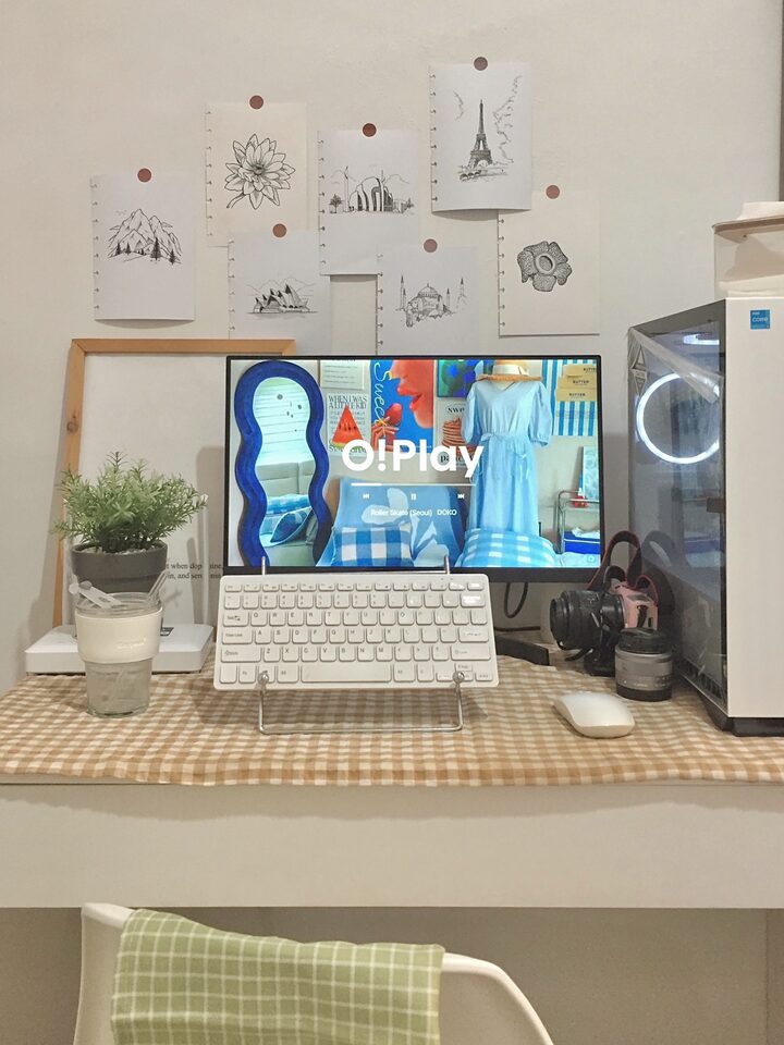 short form carousel card thumbnail