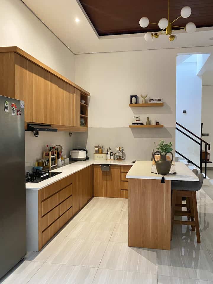 Dapur + area dapur berukuran 4 mx 1,8 m #dapurmodern #kitchenisland #dapurminimalis