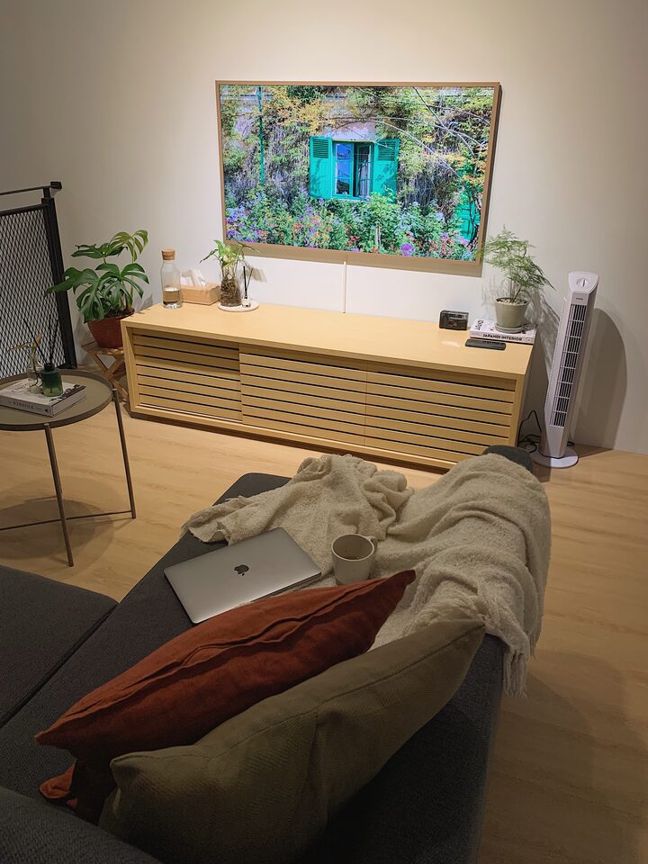 short form carousel card thumbnail