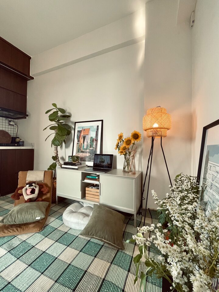 short form carousel card thumbnail