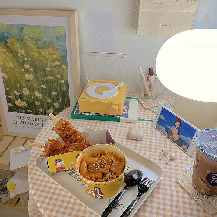 short form carousel card thumbnail