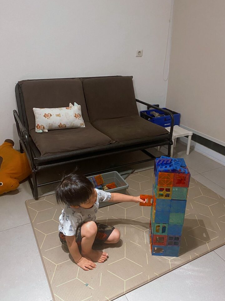 short form carousel card thumbnail