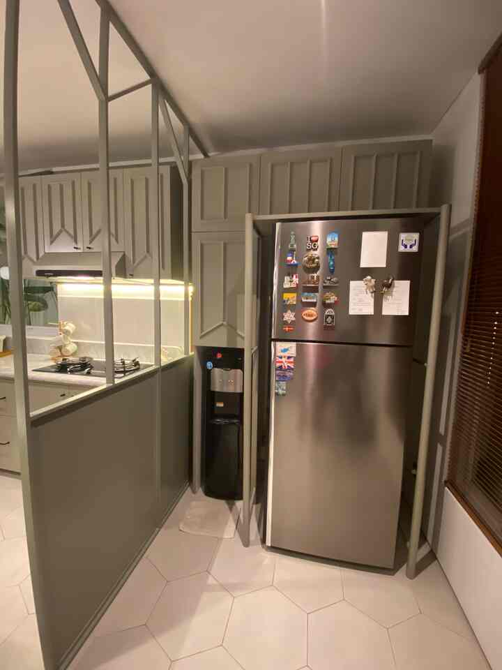 Suasana malam di dapur yihouse.
#yihouse #kitchen #ikea #pinmoo