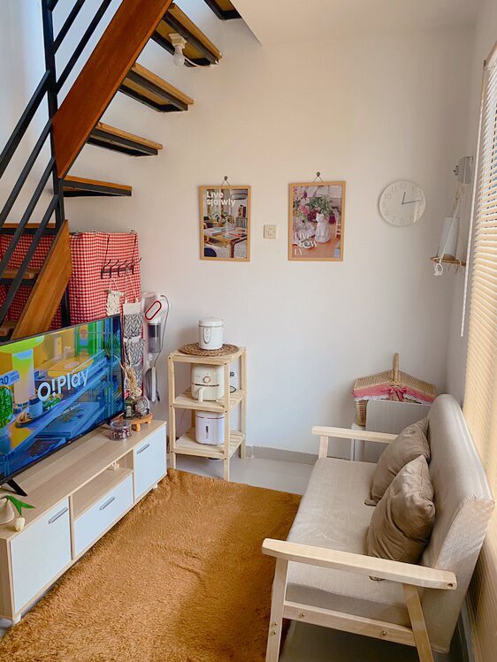 short form carousel card thumbnail