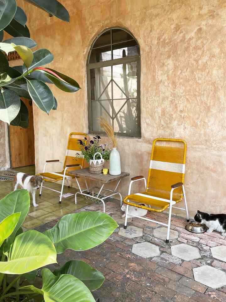 Teras nya wowi dan kawan kawan 

#rustichome #mediteranian #marrocohouse #berberhouse #rumahwowi 