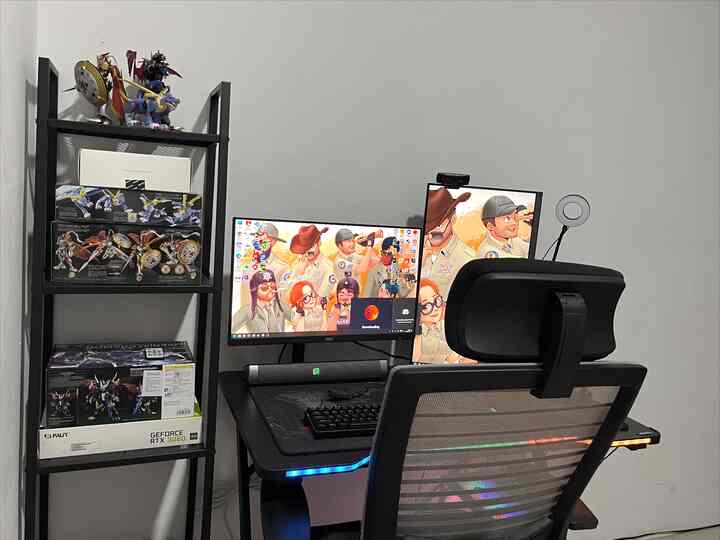 Husband’s playroom🎮 | Bagian rumah yg gabisa disentuh sedikitpun. Ada yg samaa?😆✨ 

#gamingroom #playroom #minimalis #mejagaming 