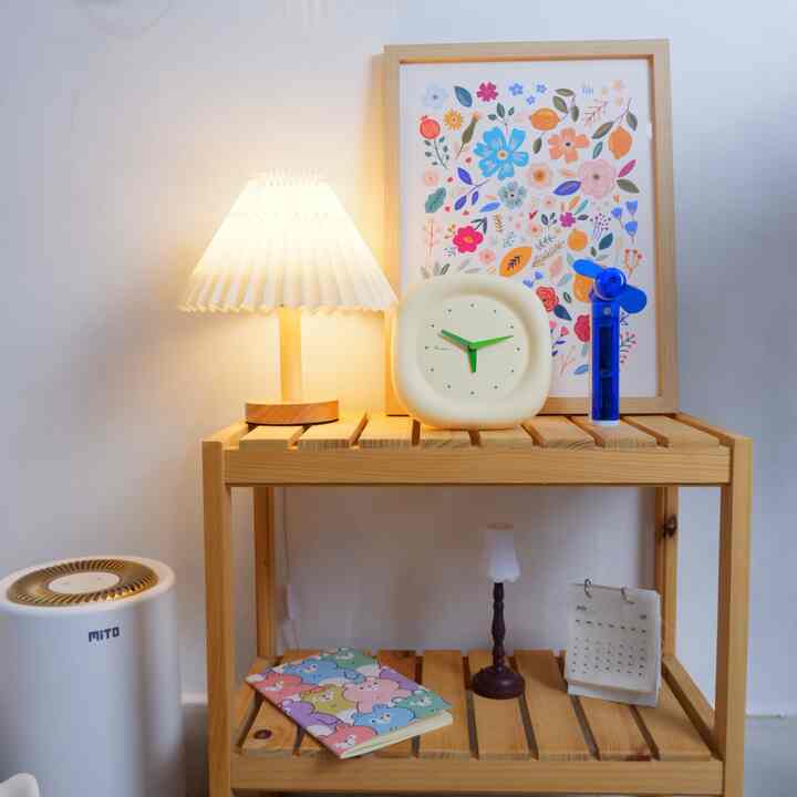 sentuh biru 💙🤍

#kamartidur #ruangandesma #dekorasikamar #scandia #dekorlowbudget