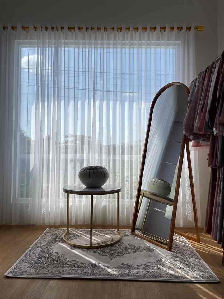 Lamoystudio butik pribadi mini kami.✨

#estetika #lowexposure #rayoflight #privateboutique #interiorstudio